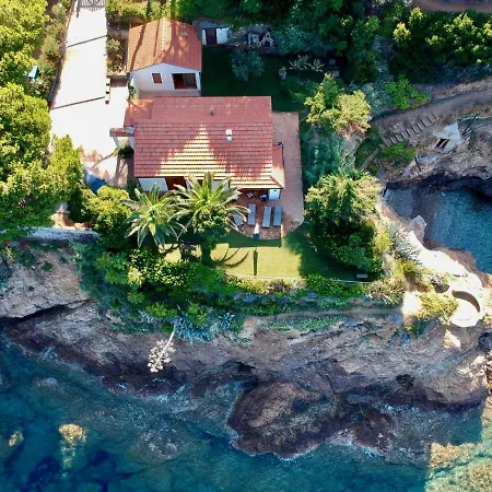 Peducelli By Agenzia Solturelba * Capoliveri (Isola d'Elba)